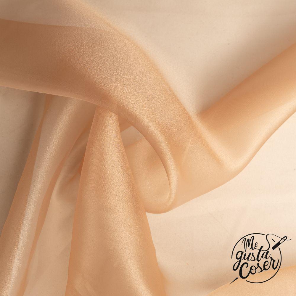 Organza de Cristal – Ligereza con Efecto Transparente