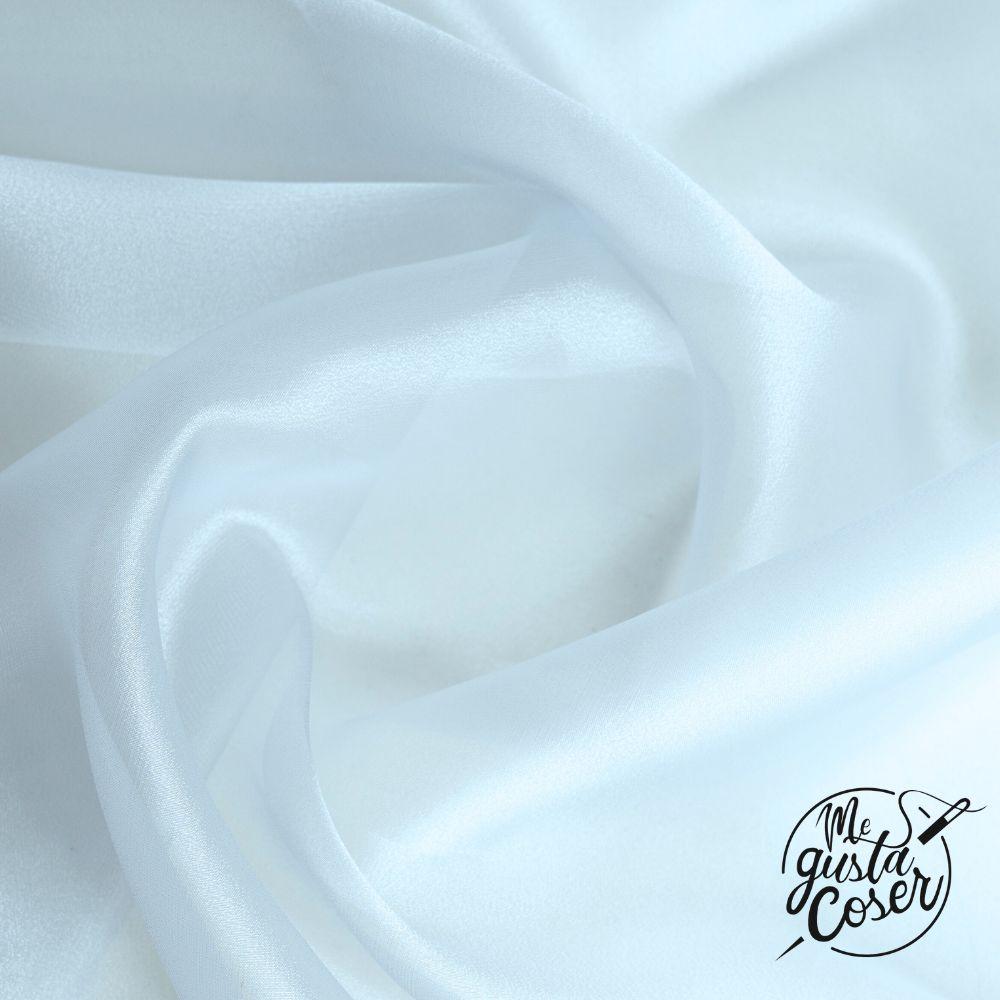 Organza de Cristal – Ligereza con Efecto Transparente