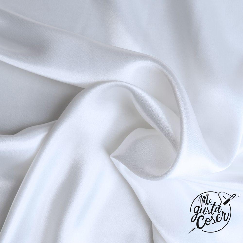 Raso Piel de Ángel – Suavidad y Elegancia