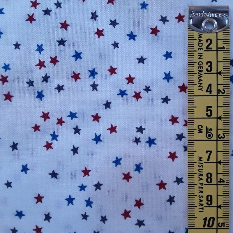 Tela patchwork Estrellitas rojas y azules