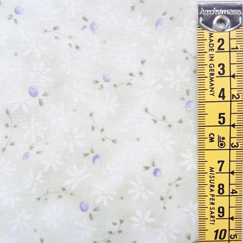 Tela patchwork Florecitas fondo verde