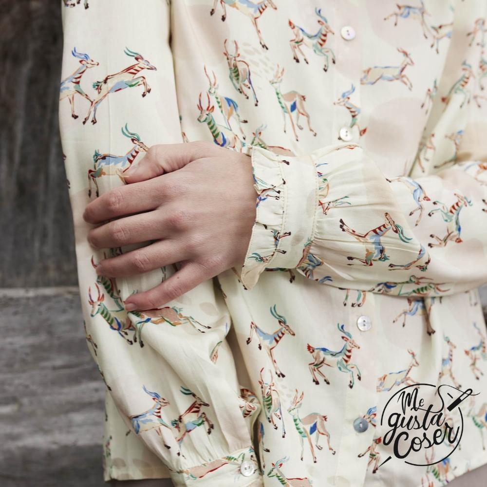 Tela de viscosa estampada Free Antelopes de Katia