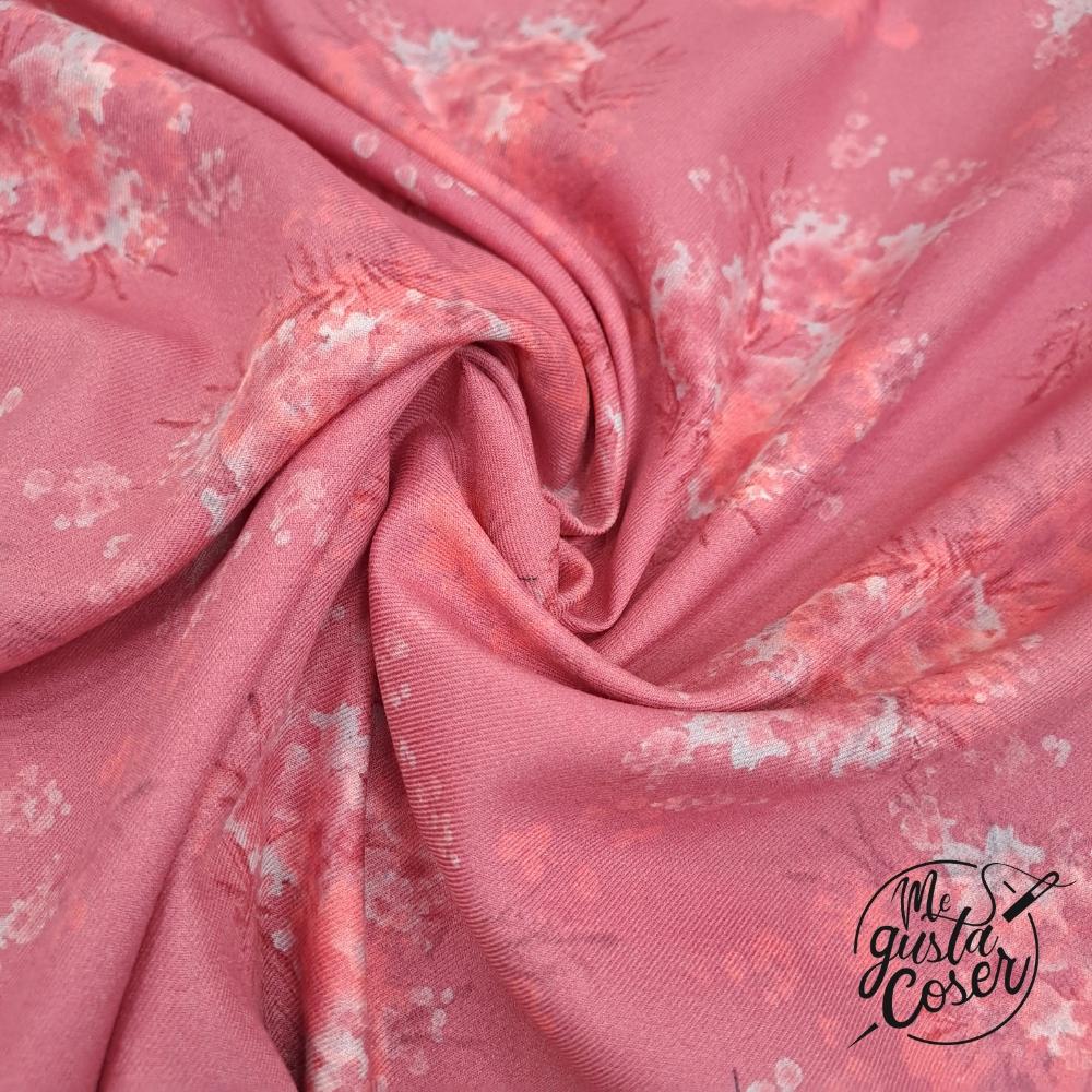 Tela de viyela de algodón floral rosa coral